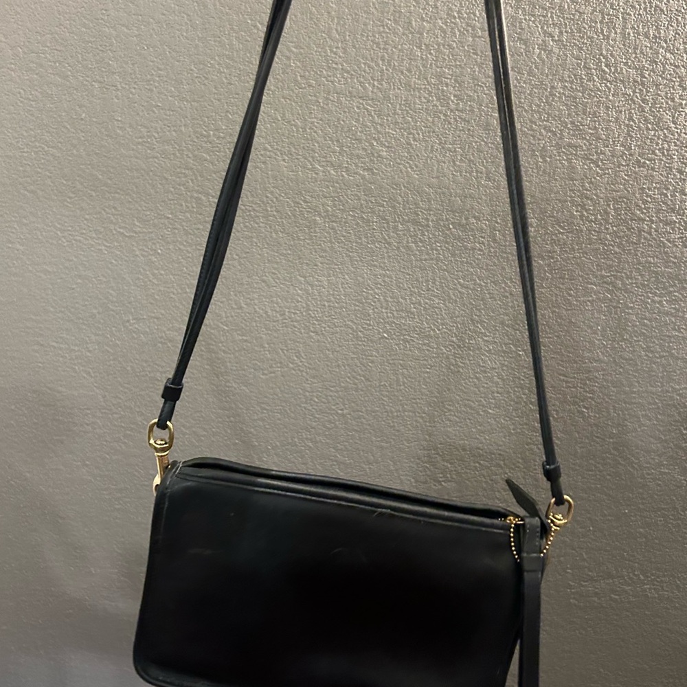Vintage Coach Zippered Clutch Crossbody Bag New York City 9455 Black - Picture 10 of 10